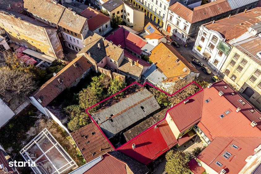 Teren de 439 mp, în Central