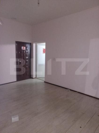 Spațiu comercial, de 340 mp, în Central