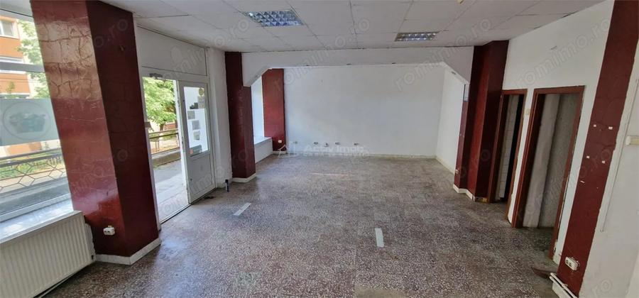Spațiu comercial, de 100 mp, în Moroasa 2