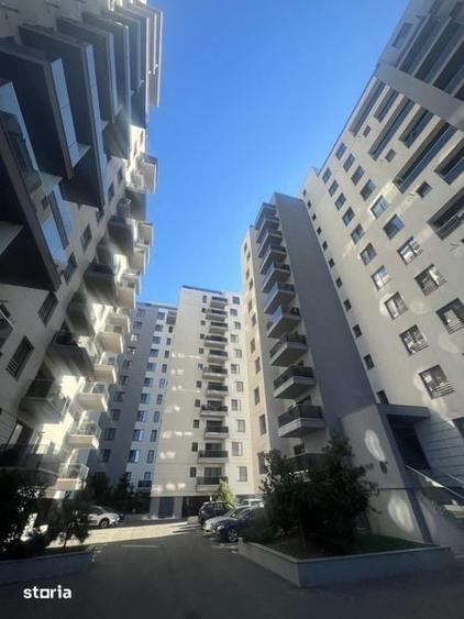 Apartament cu 4 camere în Berceni