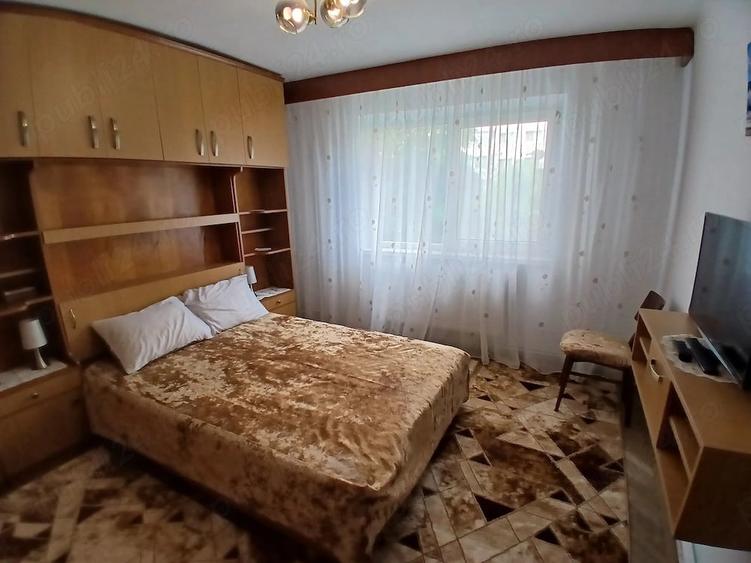 Apartament cu 3 camere decomandat în Tomis Nord
