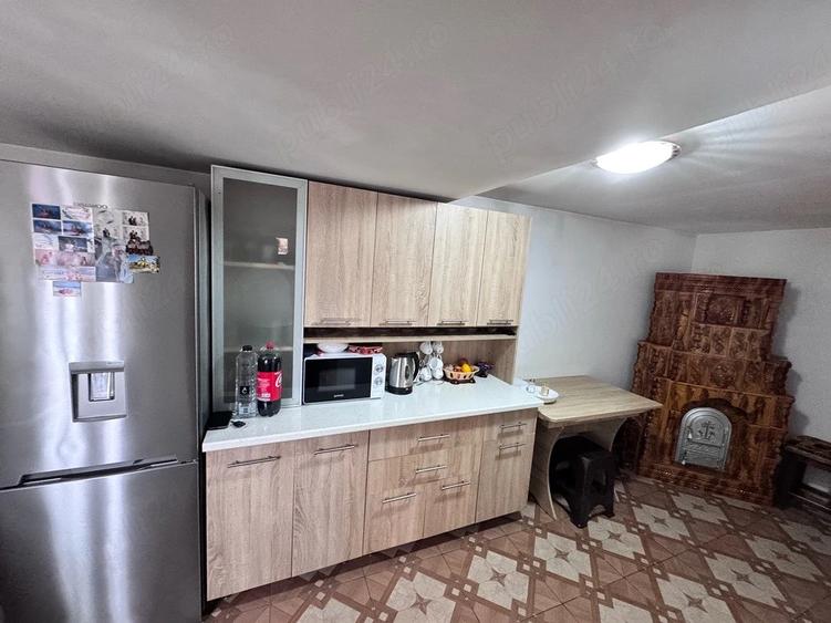 Casă cu 2 camere cu Teren 600 Mp în Central