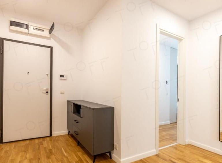 Apartament cu 3 camere decomandat în Domenii