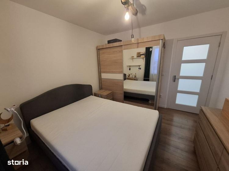 Apartament cu 2 camere semidecomandat în Săsar