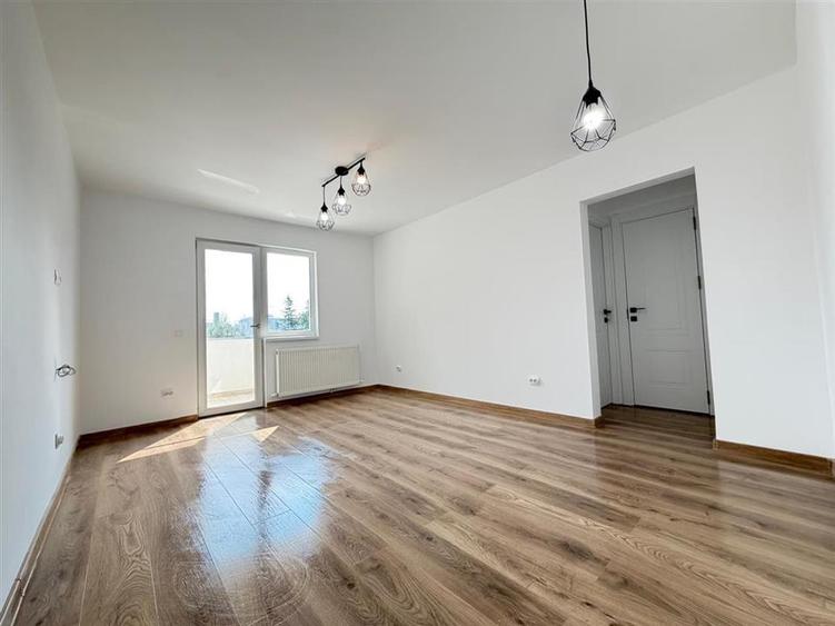Apartament cu 2 camere semidecomandat în Blumăna