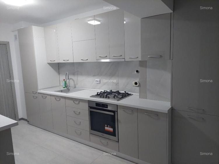 Apartament cu 2 camere decomandat în Mazepa 1