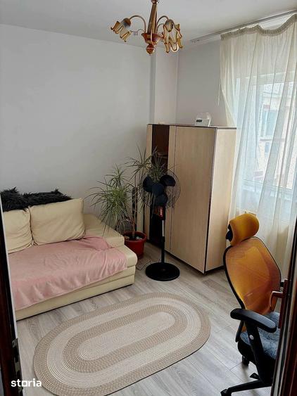Apartament cu 4 camere în Central