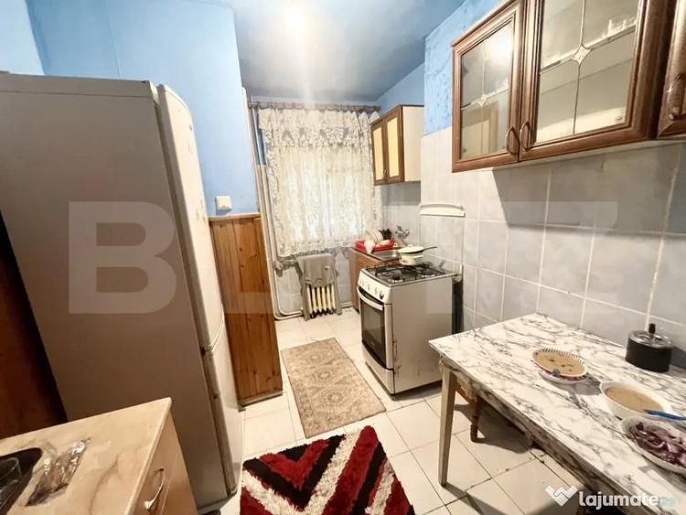 Apartament cu 2 camere nedecomandat în Rogerius