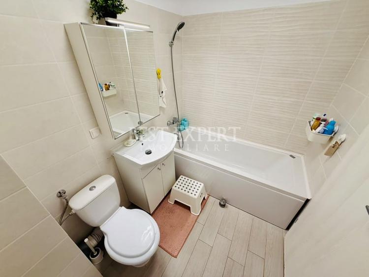 Apartament cu 3 camere decomandat, mobilat în Theodor Pallady