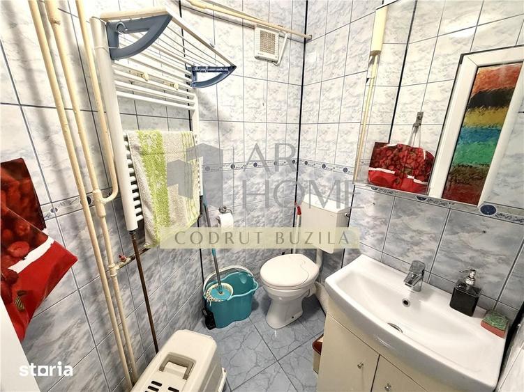 Apartament cu 3 camere decomandat în Ultracentral
