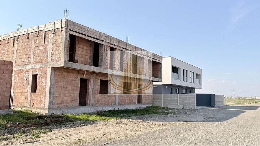 Duplex 240 mp utili | 500 mp Teren | 2 Apartamente | 140.000 - 3