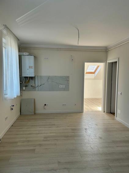 Apartament cu 2 camere semidecomandat în Florești — fotografia 2