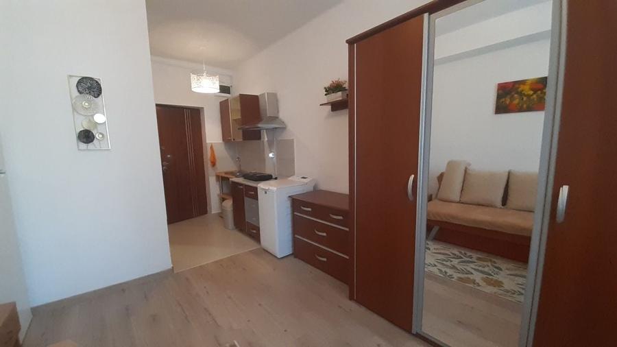 Garsonieră semidecomandată în Central
