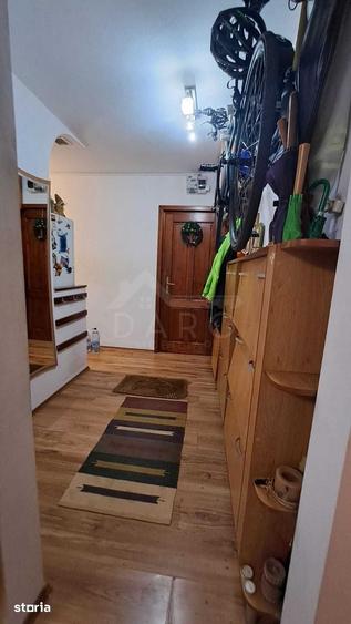 Apartament cu 2 camere semidecomandat în Dâmbu Pietros