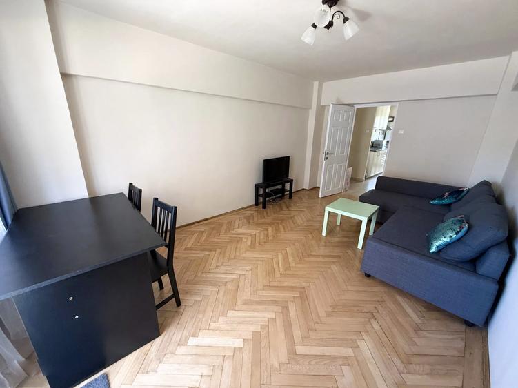 3 camere  RACADAU , zona pietonala, liber, 187000Euro - 8