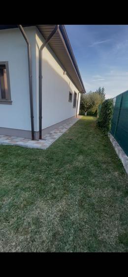 Casă cu 3 camere cu Teren 600 Mp în Central