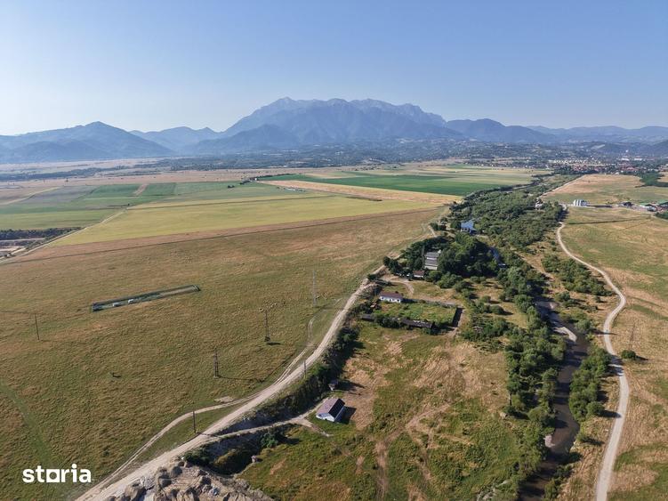 Teren de 7500 mp, în Central