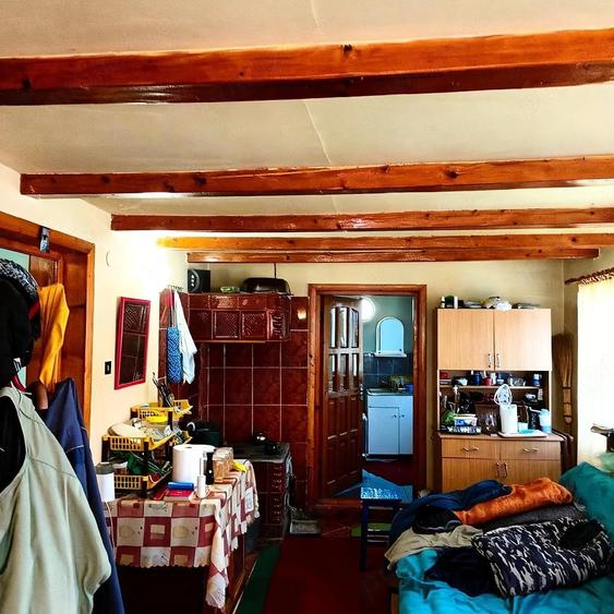 Casă cu 4 camere cu Teren 3400 Mp în Bălăbănești
