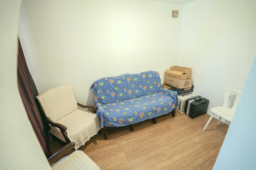 Casă cu 3 camere cu Teren 354 Mp în Central