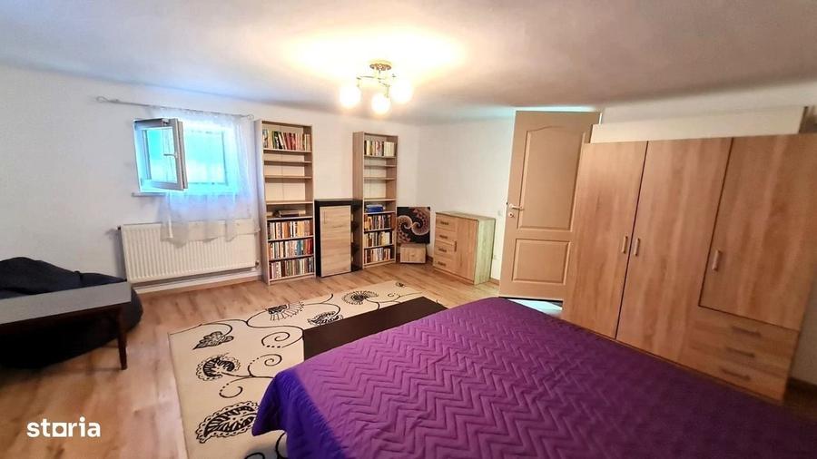 Apartament cu 3 camere în Sub Arini