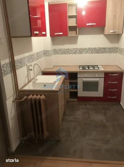 Apartament cu 4 camere în Tei