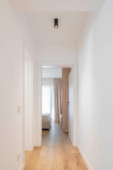 Apartament cu 2 camere semidecomandat în Aviației
