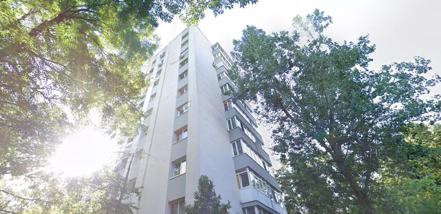 Apartament cu 2 camere decomandat în Titan