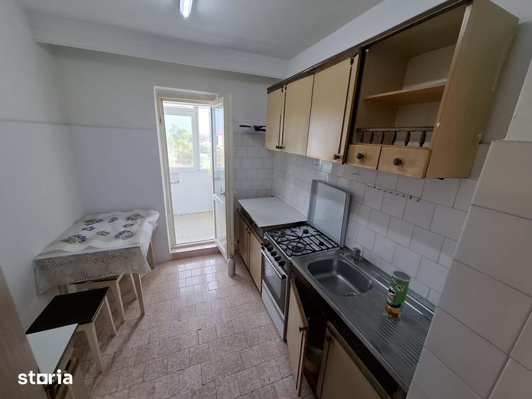 Apartament cu 2 camere decomandat în Viile Noi