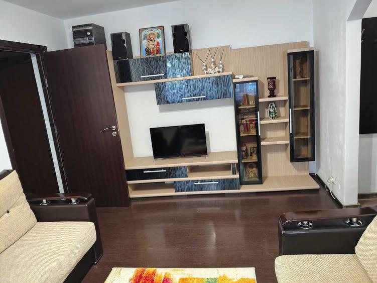 Apartament cu 2 camere semidecomandat în Drumul Taberei