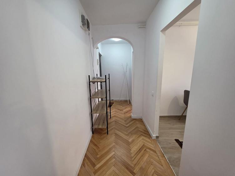 Apartament cu 3 camere semidecomandat, mobilat în Grigorescu