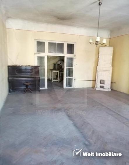 Apartament cu 2 camere semidecomandat în Central — fotografia 1