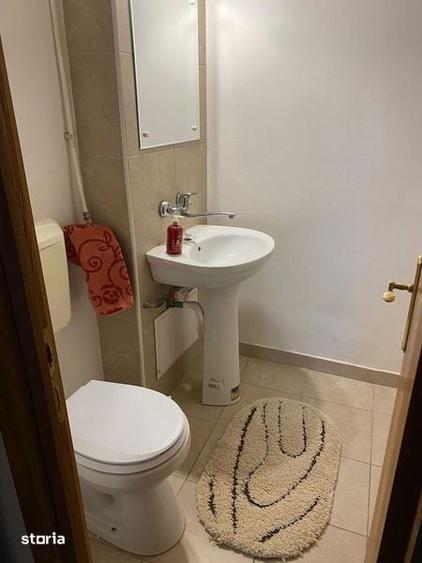 Apartament cu 3 camere decomandat în 9 Mai
