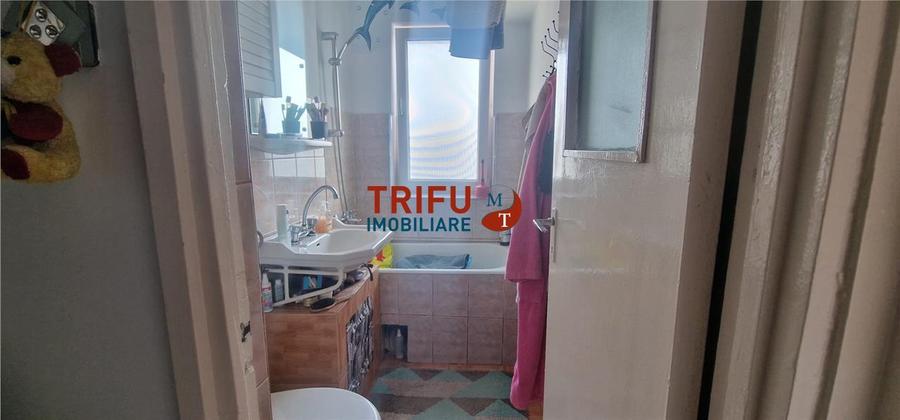 Garsonieră decomandată, mobilată în Ampoi 1