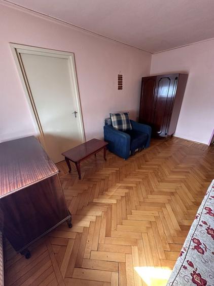 Apartament cu 2 camere semidecomandat în Nicolae Bălcescu