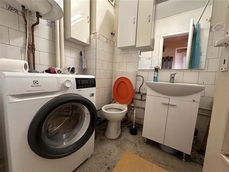 Decomandat, etaj intermediar, mobilat si utilat linga Kaufland - 11