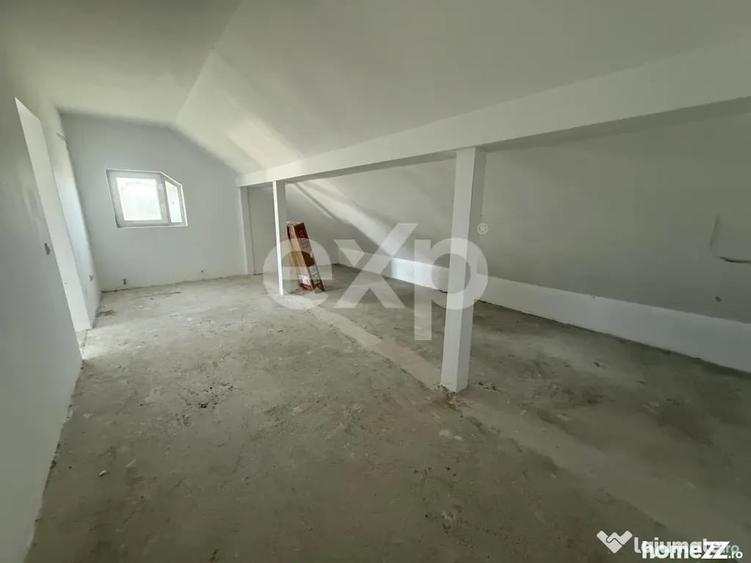 Casă cu 5 camere cu Teren 392 Mp în Miroslava