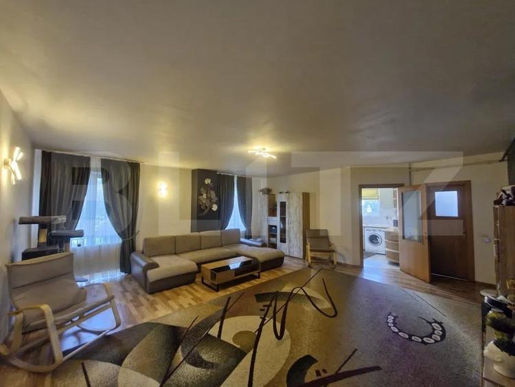Apartament cu 3 camere decomandat, mobilat în Șcheia