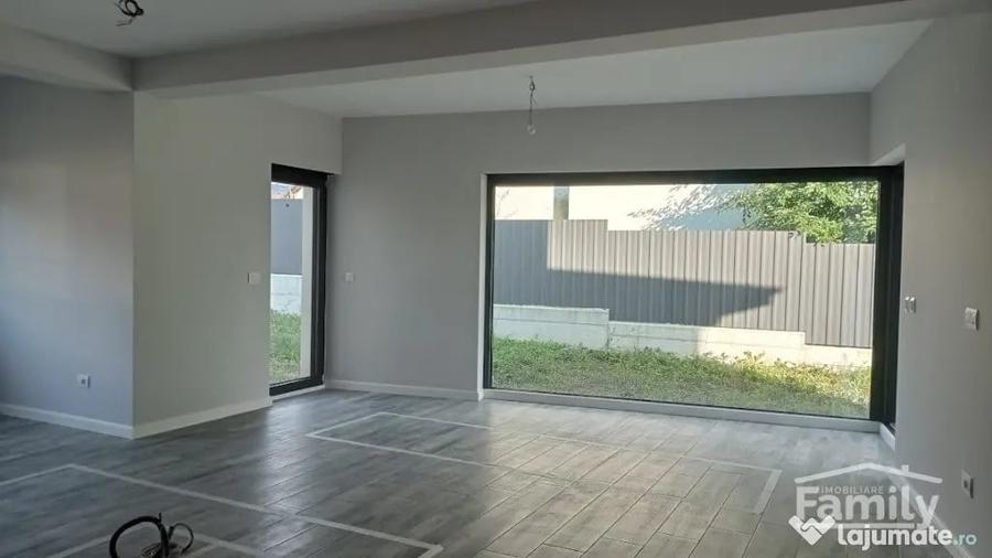 Casă cu 5 camere cu Teren 800 Mp în Burdujeni