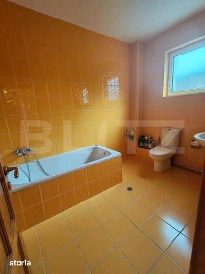 Casă cu 5 camere cu Teren 900 Mp în Ultracentral