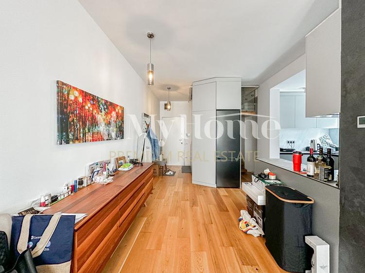 Apartament cu 4 camere decomandat, mobilat în Iancu Nicolae