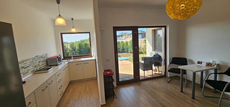 Duplex cu 3 camere cu Teren 300 Mp în Corbeanca