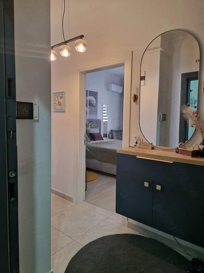 Apartament cu 2 camere decomandat în Energia