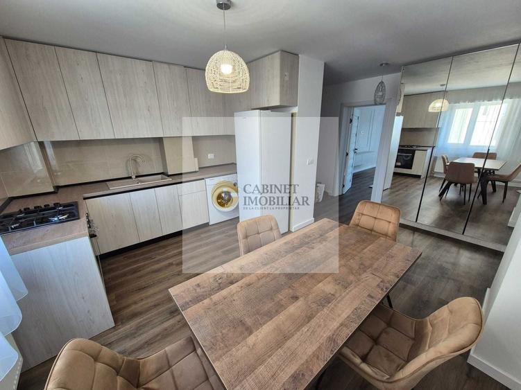 Apartament cu 3 camere decomandat, mobilat în Alba Iulia