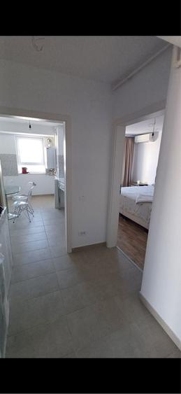 Apartament cu 2 camere decomandat în Exterior Vest