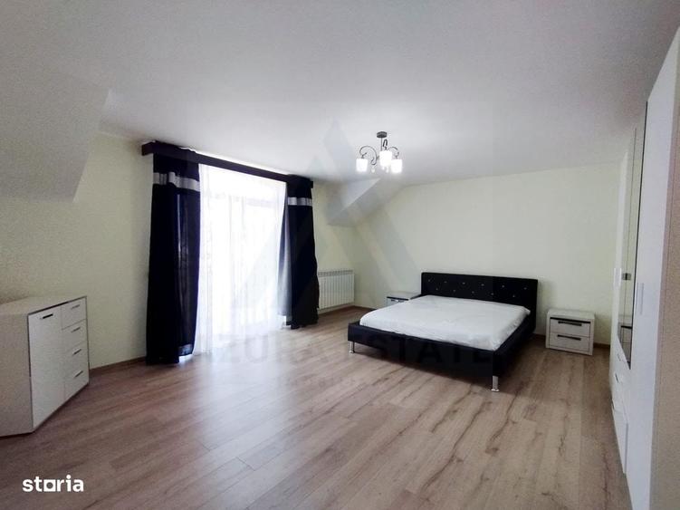 Casă cu 4 camere cu Teren 500 Mp în Central