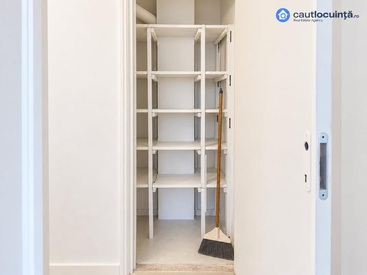 Apartament cu 3 camere decomandat în Dristor