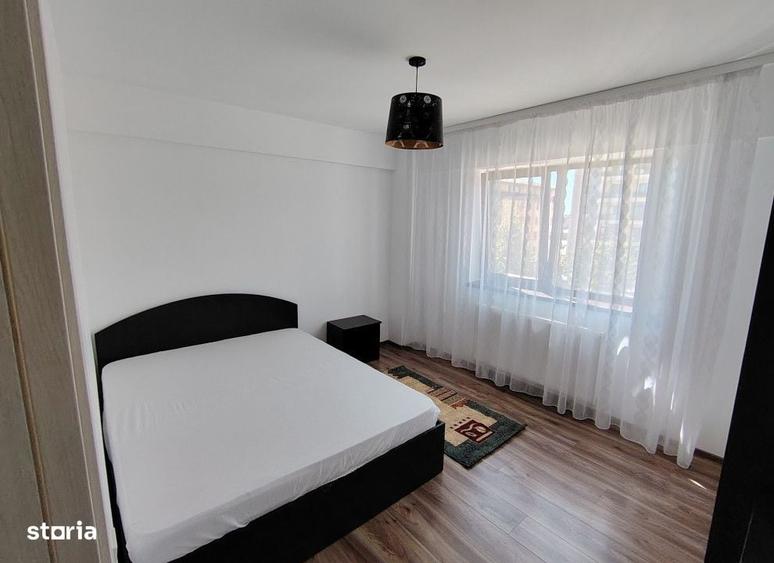 Apartament cu 3 camere decomandat în Cug