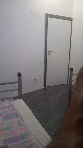 inchiriez apartament cu trei camere - 4