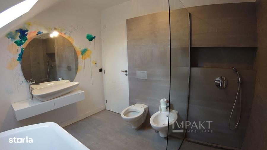 Apartament cu 3 camere semidecomandat, mobilat în Zorilor