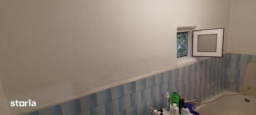 Casă cu 2 camere cu Teren 540 Mp în Central